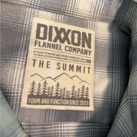 Dixxon Women’s the Summit Grey Plaid Snap Button Flannel XL NWOT - Picture 3 of 3
